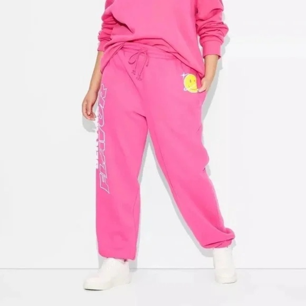 Donating soon- POPPI Serving Flavor Pink Sweatpant Joggers
